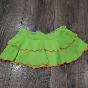 Girls Swim Skirt Size 6/6X Cat & Jack Bright Green Ruffled Mini Swimmimg Skirt
